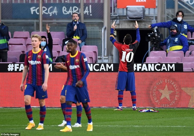 Barcelona thắng đậm Osasuna trong ngày Messi tri ân Maradona - 10